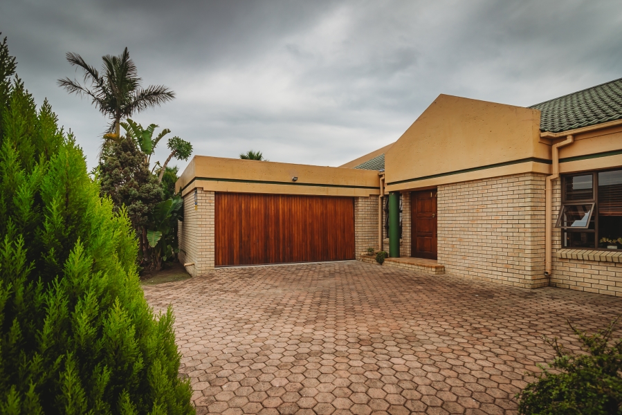 2 Bedroom Property for Sale in Heather Park Western Cape